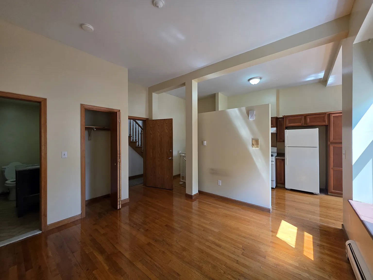 1 bed, 1.5 bath, 800 sqft, $1,825 — Photo 4