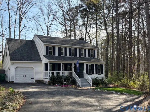 13601 Steeple Chase Rd, Midlothian, VA 23112