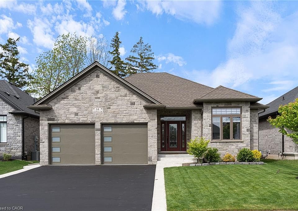 1st image of 14 Stonebridge Pl