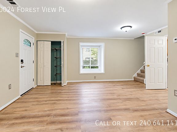 3rd image of 10024 Forest View Pl