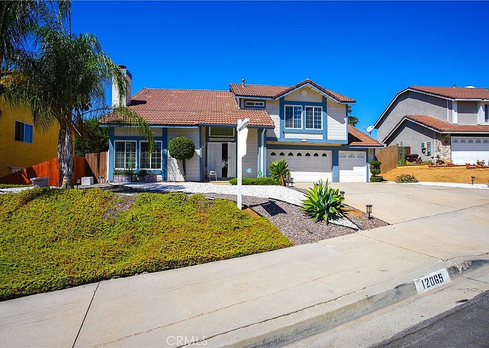 1st image of 12065 Cambridge Ct