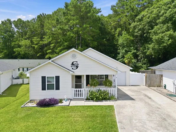 7996 Short Needle Ct., Murrells Inlet, SC 29576