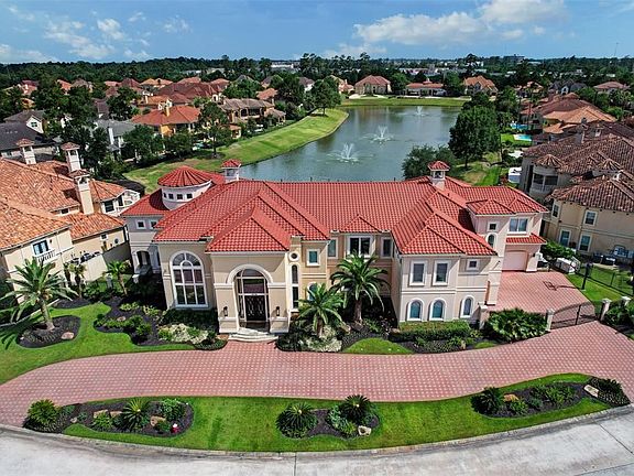 2nd image of 9715 Stonecross Bend Dr