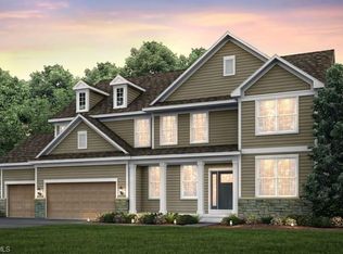 5184 Duxbury Dr, Akron, OH