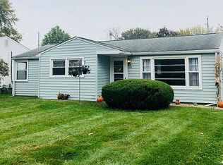 518 14th Ave, Silvis, IL 61282