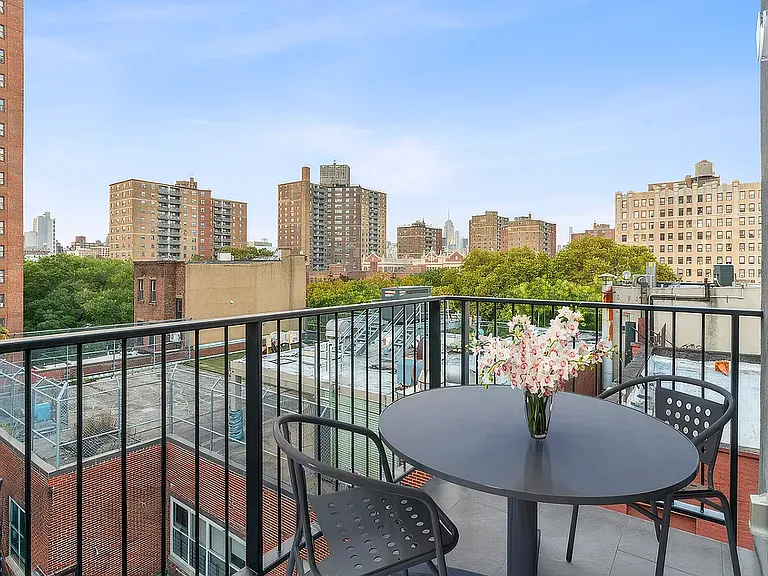15 Avenue A #4 — Photo 7