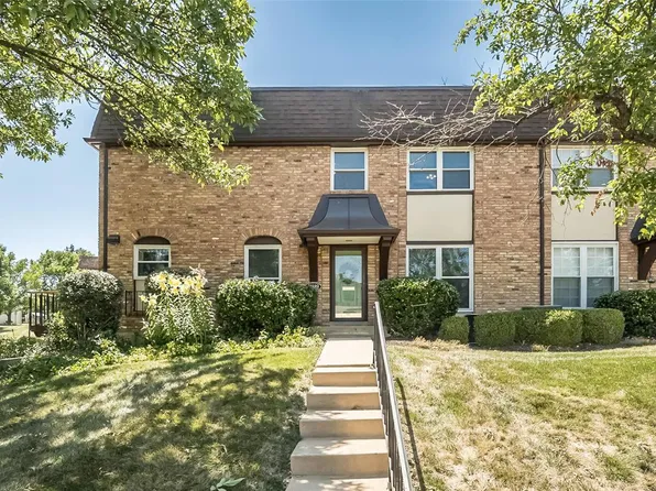 11889 Cresta Verde Dr, Saint Louis, MO 63146