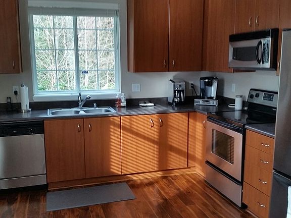 5th image of 22512 NE Alder Crest Ln