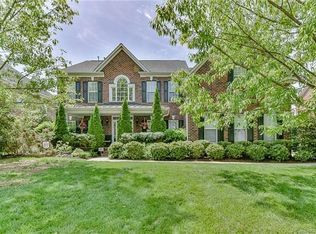 2222 Mermans Rd, Charlotte, NC 28270