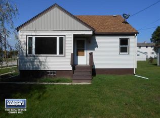 1218 33rd St, Two Rivers, WI 54241