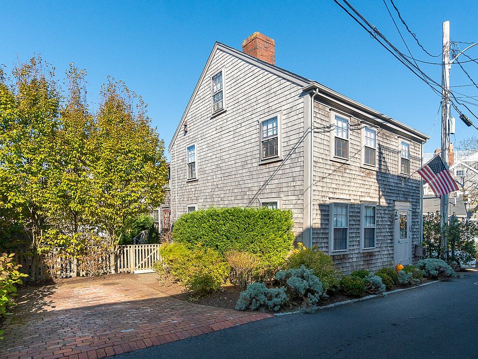 1 Farmer St, Nantucket, MA 02554 | MLS #90118 | Zillow