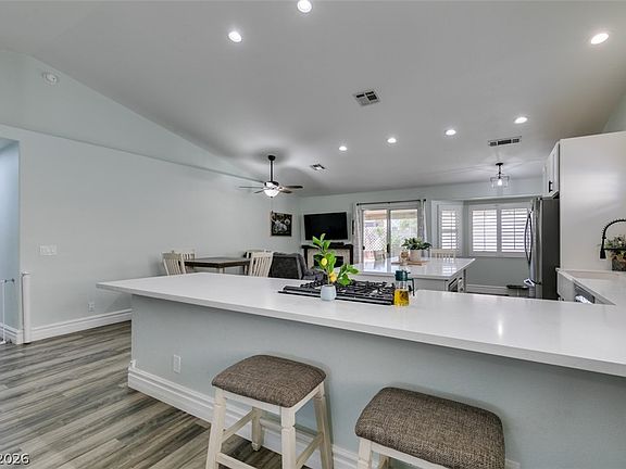 5th image of 5109 Wildroot Rd