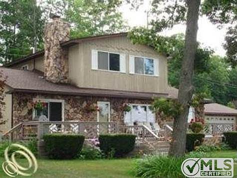 Lake front beautiful sunsets