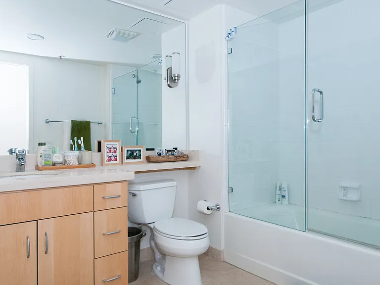 750 Van Ness Ave #905 — Photo 13