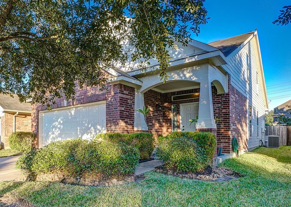 1st image of 7414 Legacy Pines Dr