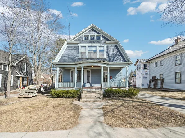 505 W Conant St, Portage, WI 53901