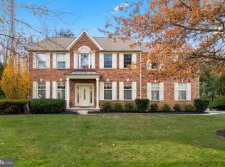 107 Mason Woods Ln, Hainesport, NJ 08036