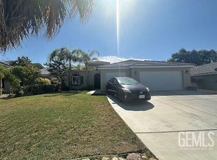 3003 Watergrass Rd, Bakersfield, CA 93306