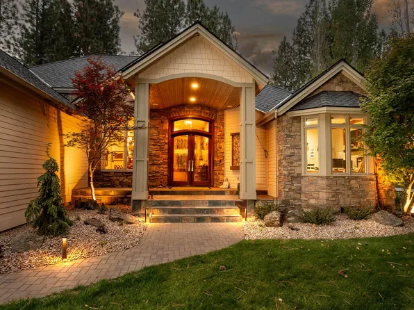 2721 NW Champion Cir, Bend, OR 97703
