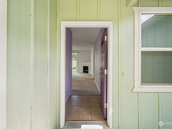 4th image of 248 NW Laurella Lane