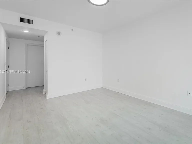 1250 S Miami Ave #1906 — Photo 6