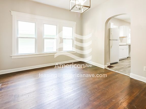 4-Dining Room