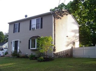 23 Schley St, Clinton, MA 01510