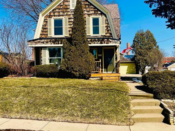 2061 Bennett St, Dubuque, IA 52001