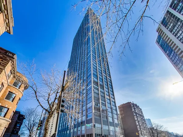 655 W Irving Park Rd APT 2301, Chicago, IL 60613