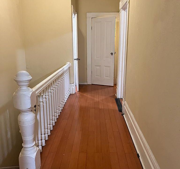 2nd image of 859 Isabella St #859