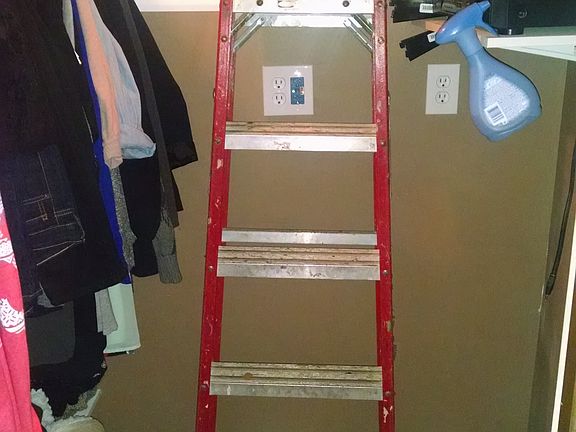 Walk-in closet