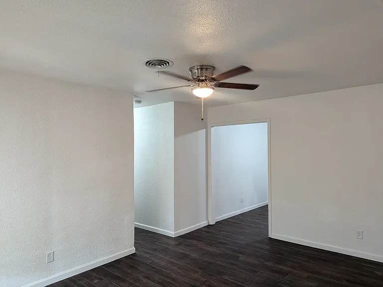 4336 Jana Dr — Photo 6