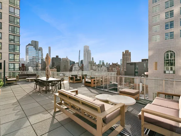 303 East 77th Street image 13 of 13