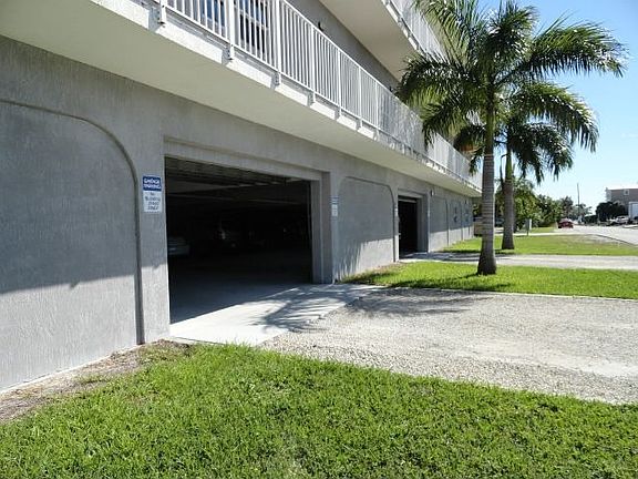 2nd image of 21460 Overseas Hwy