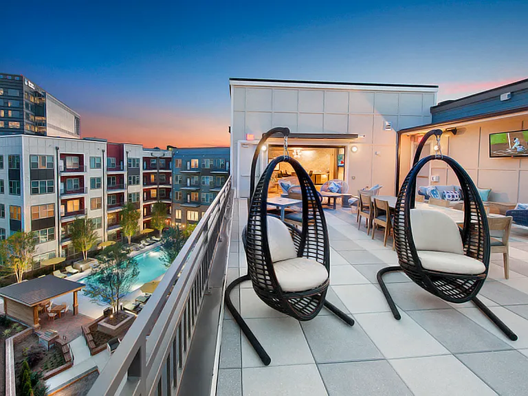 Terrace Level Sky Deck