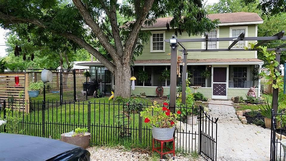 1st image of 403 Marburger St
