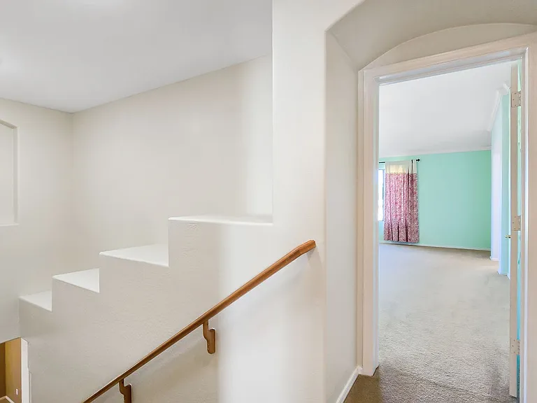 14226 W Wethersfield Rd — Photo 28