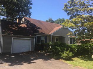 7 Coosa Trl, Browns Mills, NJ 08015