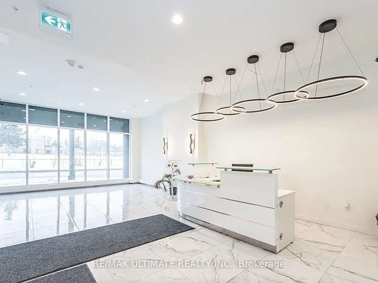 128 King St N #710 — Photo 4