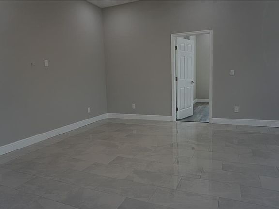 3rd image of 12572 TREE STREET