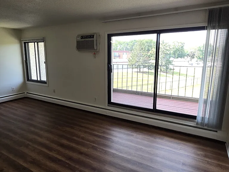 4110 Rahn Rd #301B — Photo 17