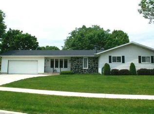 309 S Klein Dr, Waunakee, WI 53597