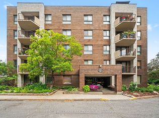 2850 Carling Ave #302, Ottawa, ON K2B 8M4