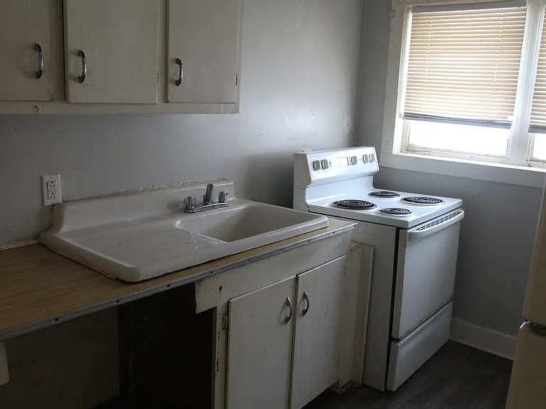 1008 N McKinley St #4 — Photo 3
