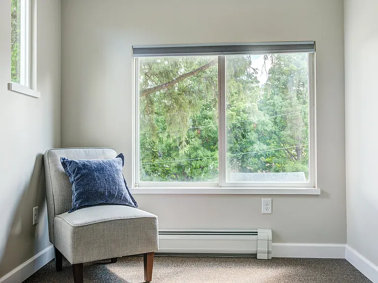 1320 Hillcrest Rd #6 — Photo 8