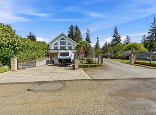 874 N Henry St, Coquille, OR 97423