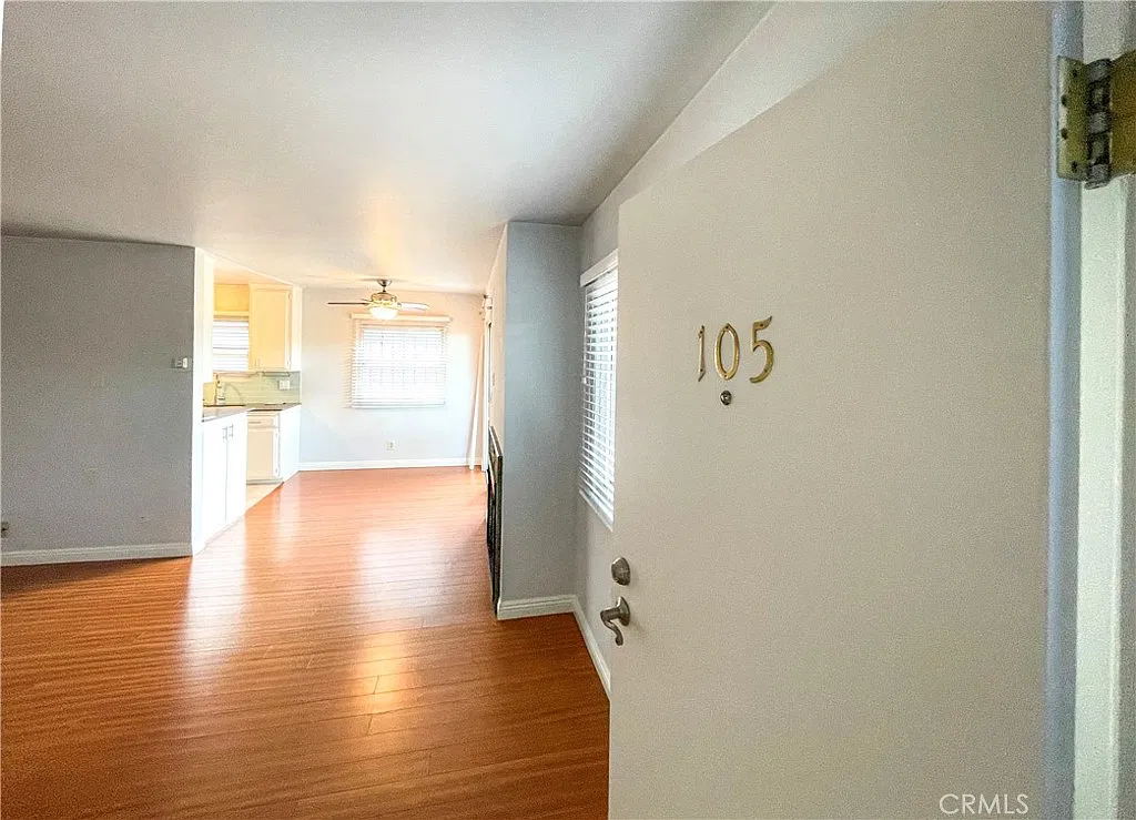 2 bed, 862 sqft, $2,495 — Photo 3
