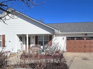 220 Sharp Ave, Sikeston, MO 63801