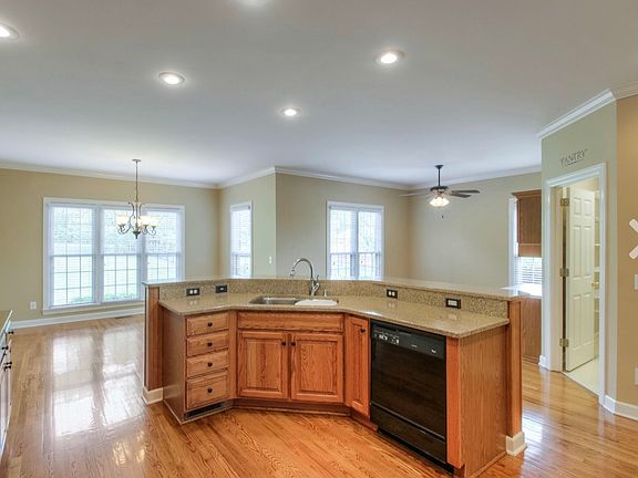 Kitchen, eating area