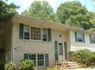 5606 Nibbs Ct, Woodbridge, VA 22193
